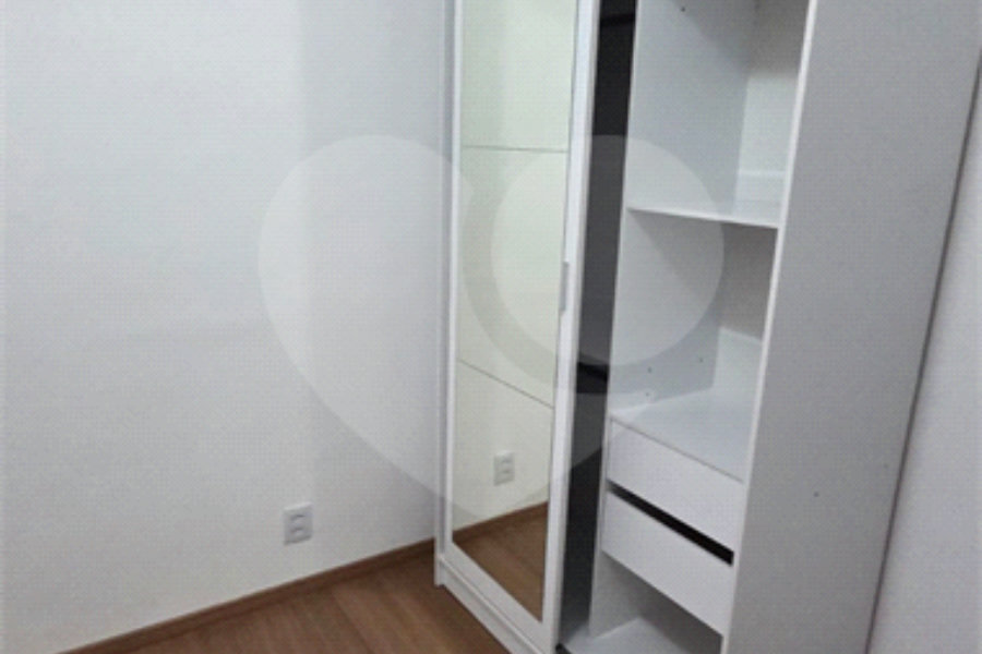 Apartamento à venda com 2 quartos em Vila Zat, São Paulo, SP