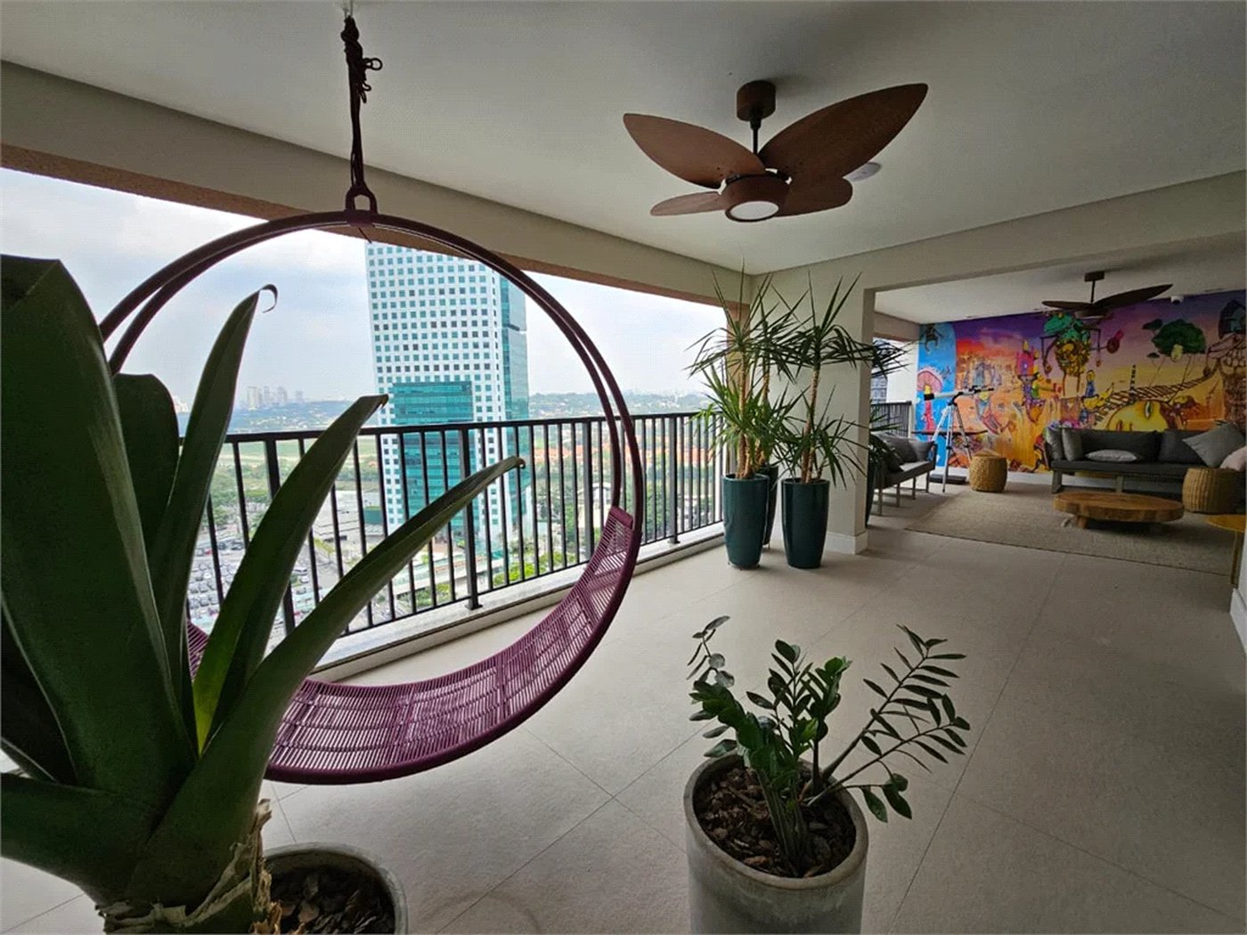 Apartamento à venda ou para alugar com 1 quarto em Pinheiros, São Paulo, SP