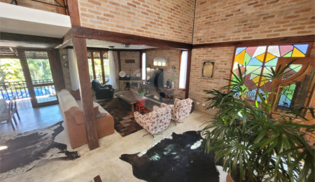 Casa à venda com 3 quartos, sendo 1 suíte,  no condomínio Residencial Bosque da Serra, Mairiporã - SP