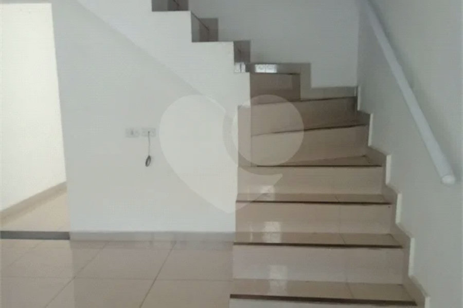 Sobrado à venda com 2 quartos em Tremembé, São Paulo, SP