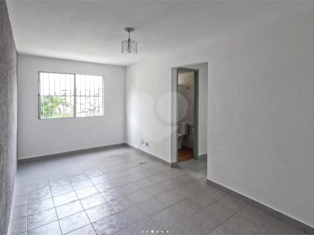 Apartamento à venda com 2 quartos em Horto, São Paulo, SP