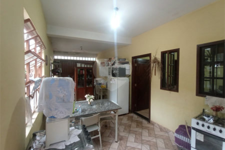 Chácara à venda com 3 quartos em Vila Belo Horizonte, Itapetininga, SP