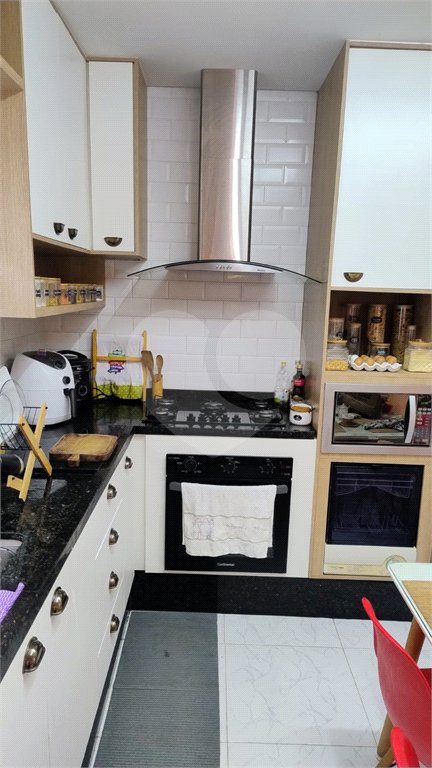 Casa à venda com 3 quartos, sendo 2 suítes, no condomínio Planície do Araguaia, Rio de Janeiro - RJ