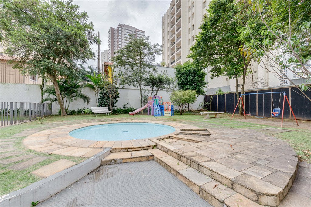 Apartamento à venda com 3 quartos, sendo 1 suíte, em Chácara Santo Antônio (zona Sul), São Paulo, SP