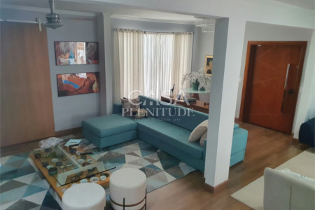 Sobrado à venda com 3 suítes em Vila Trujillo, Sorocaba, SP