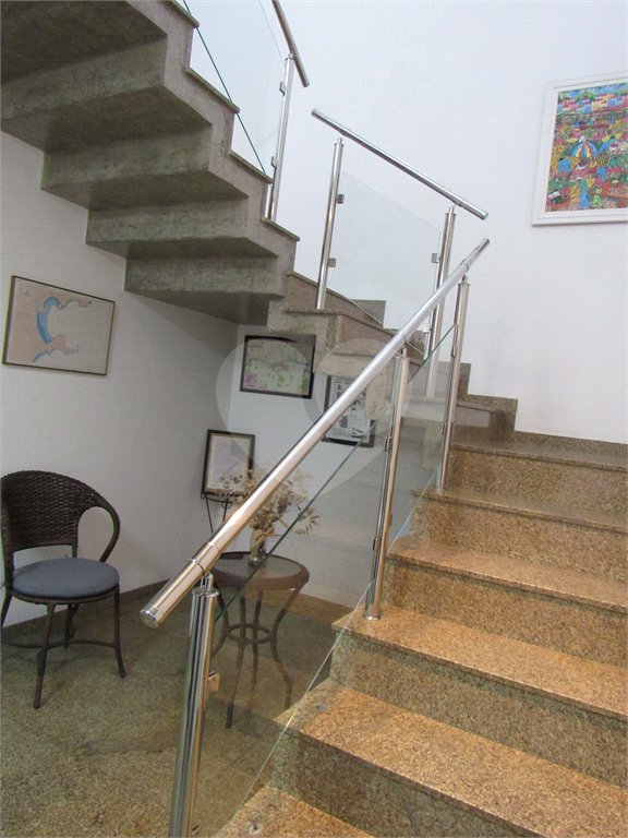 Sobrado à venda com 4 quartos, sendo 2 suítes, em Tremembé, São Paulo, SP