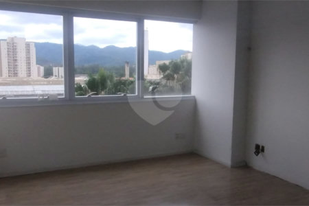 Sala à venda em Jardim Armênia, Mogi das Cruzes, SP