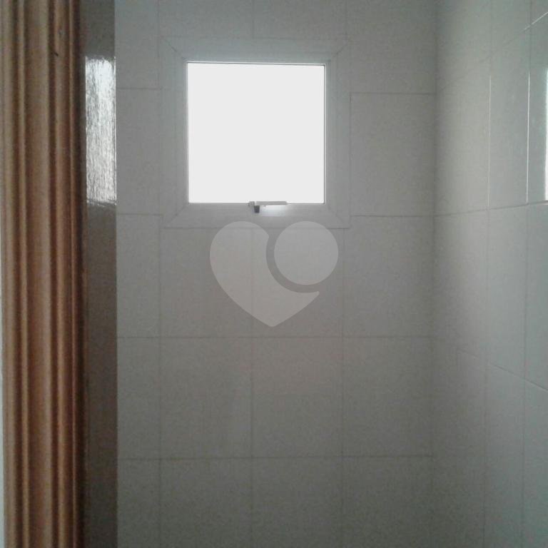 Casa à venda com 3 quartos, sendo 1 suíte,  em Vila Nivi, São Paulo, SP