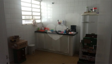 Sobrado à venda com 3 quartos, sendo 1 suíte,  em Alto da Boa Vista, São Paulo, SP