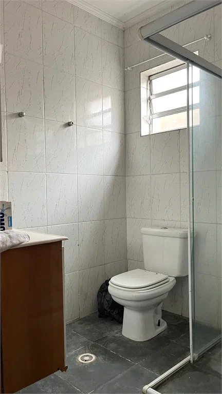 Casa Térrea à venda com 3 quartos em Jardim Dom José, São Paulo, SP