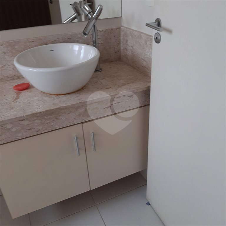 Sobrado à venda com 3 quartos, sendo 1 suíte, em Jabaquara, São Paulo, SP