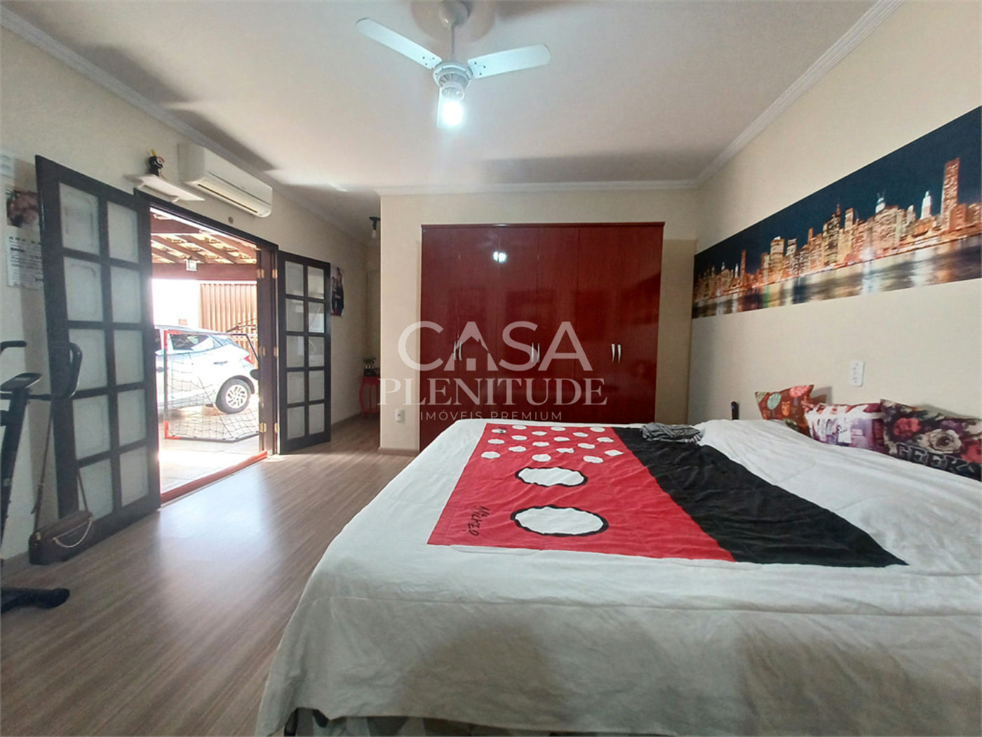 Casa Térrea à venda com 3 quartos, sendo 1 suíte, em Jardim Bandeirantes, Sorocaba, SP
