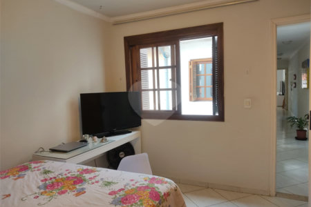 Sobrado à venda com 3 quartos, sendo 1 suíte, em Santo Amaro, São Paulo, SP