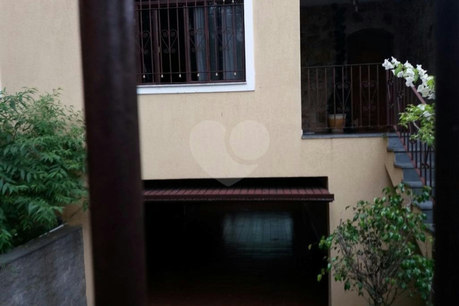 Sobrado à venda com 4 quartos, sendo 2 suítes, em Tremembé, São Paulo, SP