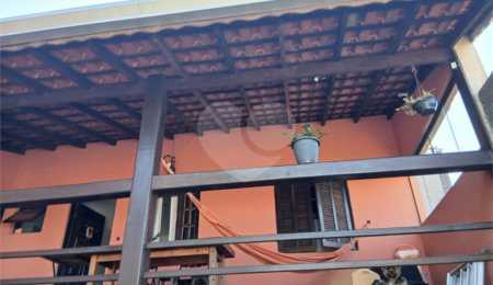 Casa Térrea à venda com 3 quartos, sendo 1 suíte,  em Vila Pomar, Mogi das Cruzes, SP