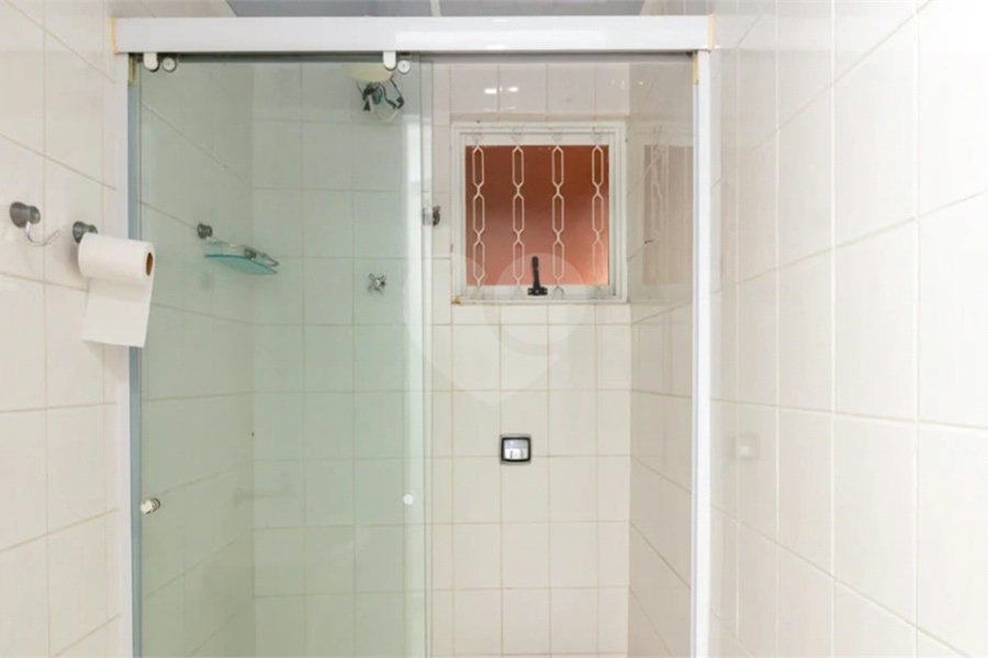Sobrado à venda com 4 quartos, sendo 1 suíte,  em Jardim São Paulo(zona Norte), São Paulo, SP