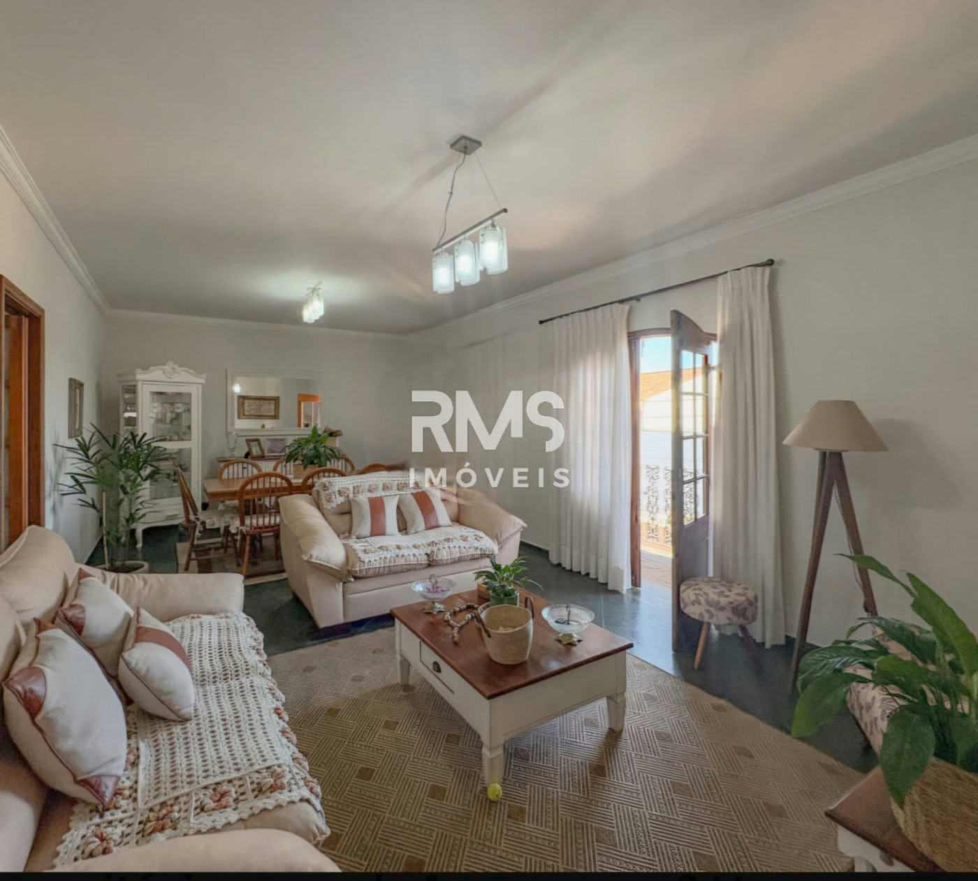 Casa à venda com 3 quartos, sendo 1 suíte,  no Brasil, Itu, SP