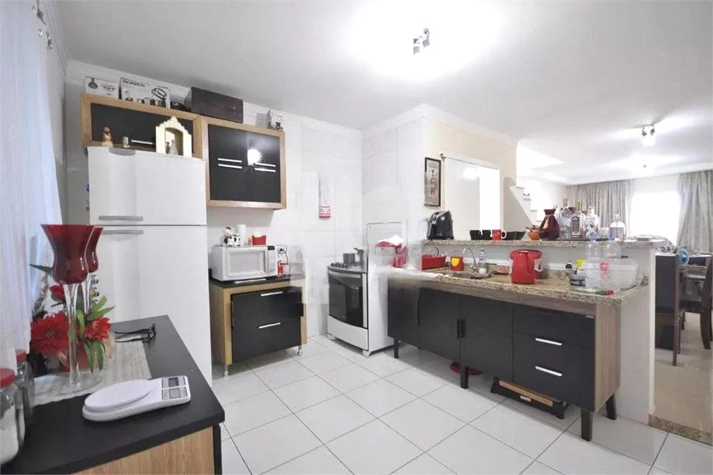 Casa à venda com 2 suítes no condomínio Cachoeira, São Paulo - SP