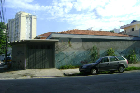 Casa à venda com 3 quartos, sendo 1 suíte,  em Jardim Colombo, São Paulo, SP