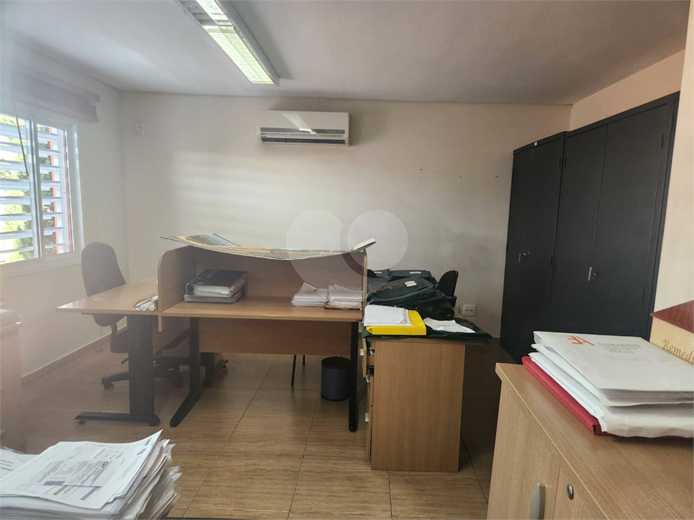Sobrado à venda com 4 quartos, sendo 1 suíte, em Água Branca, São Paulo, SP