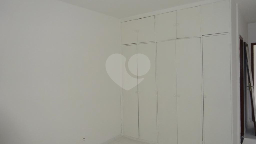 Sobrado à venda com 3 quartos, sendo 1 suíte,  em Cidade Monções, São Paulo, SP