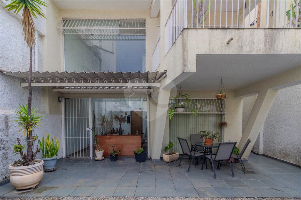 Sobrado à venda com 3 quartos, sendo 1 suíte, em Jardim Vera Cruz, São Paulo, SP
