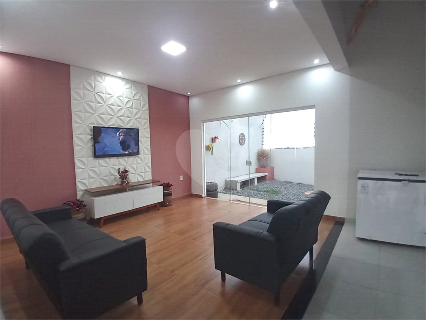 Chácara à venda ou para alugar com 2 quartos, sendo 1 suíte,  em Mato Seco, Itapetininga, SP
