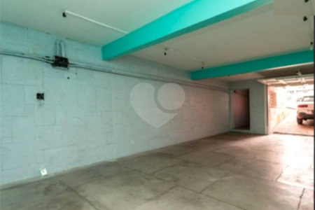 Casa à venda ou para alugar com 9 quartos em Vila Mariana, São Paulo, SP