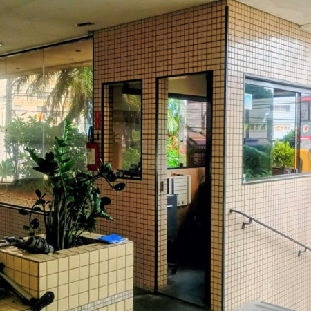 Apartamento com 3 dormitórios para alugar, 140 m² por R$ 3.850,00/mês - Itararé - São Vicente/SP