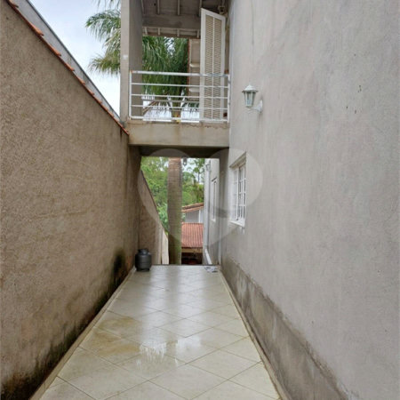 Sobrado à venda com 3 quartos, sendo 1 suíte, em Jardim Fonte Áurea, Poá, SP