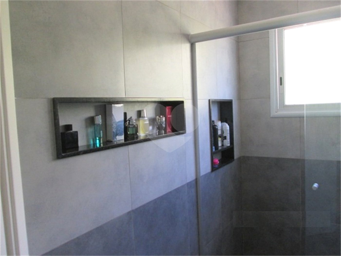 Casa à venda com 6 suítes no condomínio Jardim Primavera, Louveira - SP