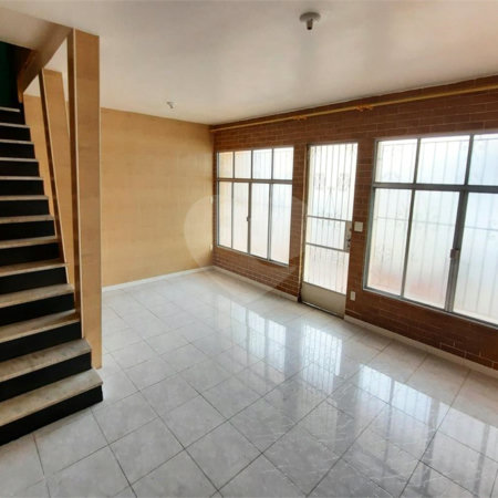 Casa de Vila à venda com 5 quartos, sendo 1 suíte, em Freguesia (jacarepaguá), Rio de Janeiro, RJ