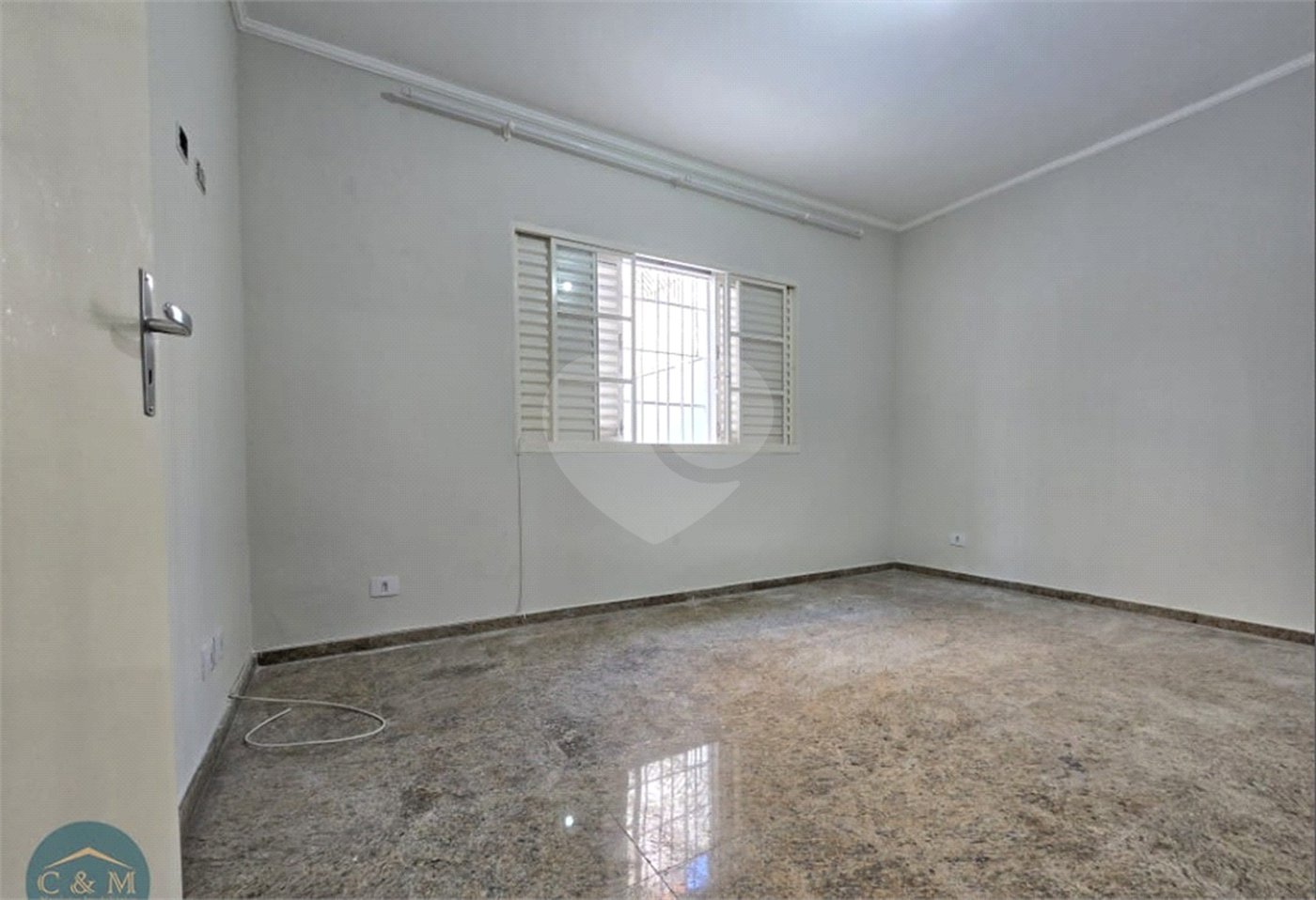 Casa à venda com 3 quartos, sendo 1 suíte, em Tremembé, São Paulo, SP