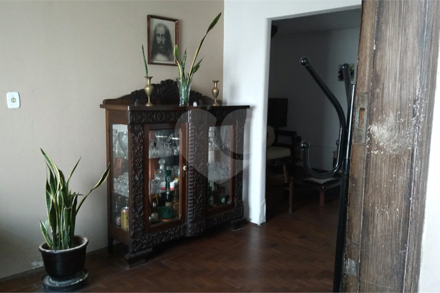 Apartamento à venda com 6 quartos, sendo 1 suíte, em Santana, São Paulo, SP