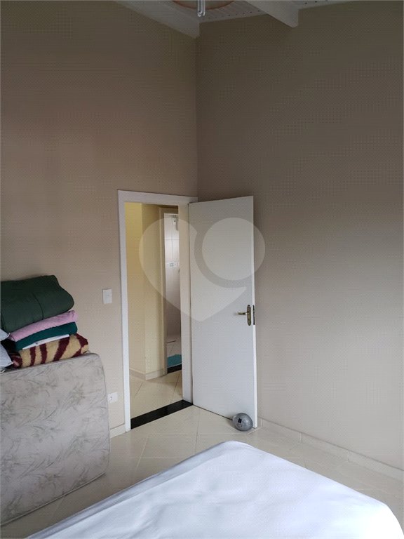 Casa à venda com 6 quartos, sendo 3 suítes, em Alto Ipiranga, Mogi das Cruzes, SP