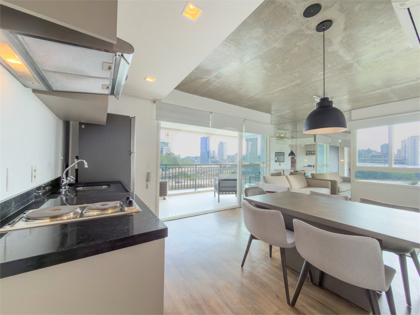 Apartamento à venda com 1 suíte em Cidade Monções, São Paulo, SP