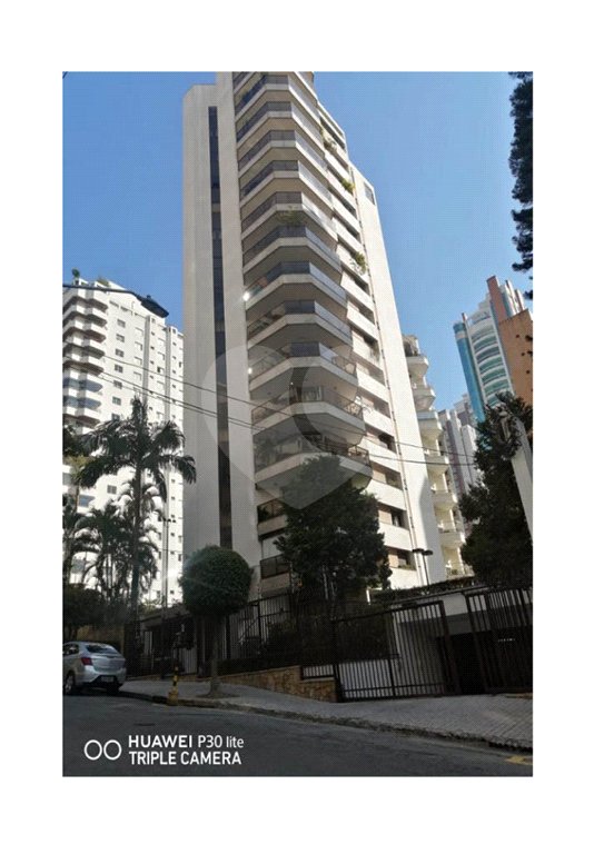 Apartamento à venda com 3 suítes em Tatuapé, São Paulo, SP