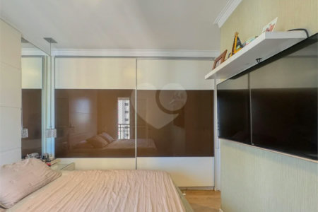 Apartamento à enda no Jd. Anália Franco