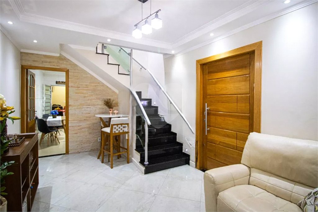 Sobrado à venda com 3 quartos, sendo 1 suíte, em Vila Medeiros, São Paulo, SP