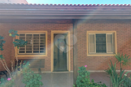 Casa para alugar com 2 quartos, sendo 1 suíte, no Centro, Vinhedo, SP