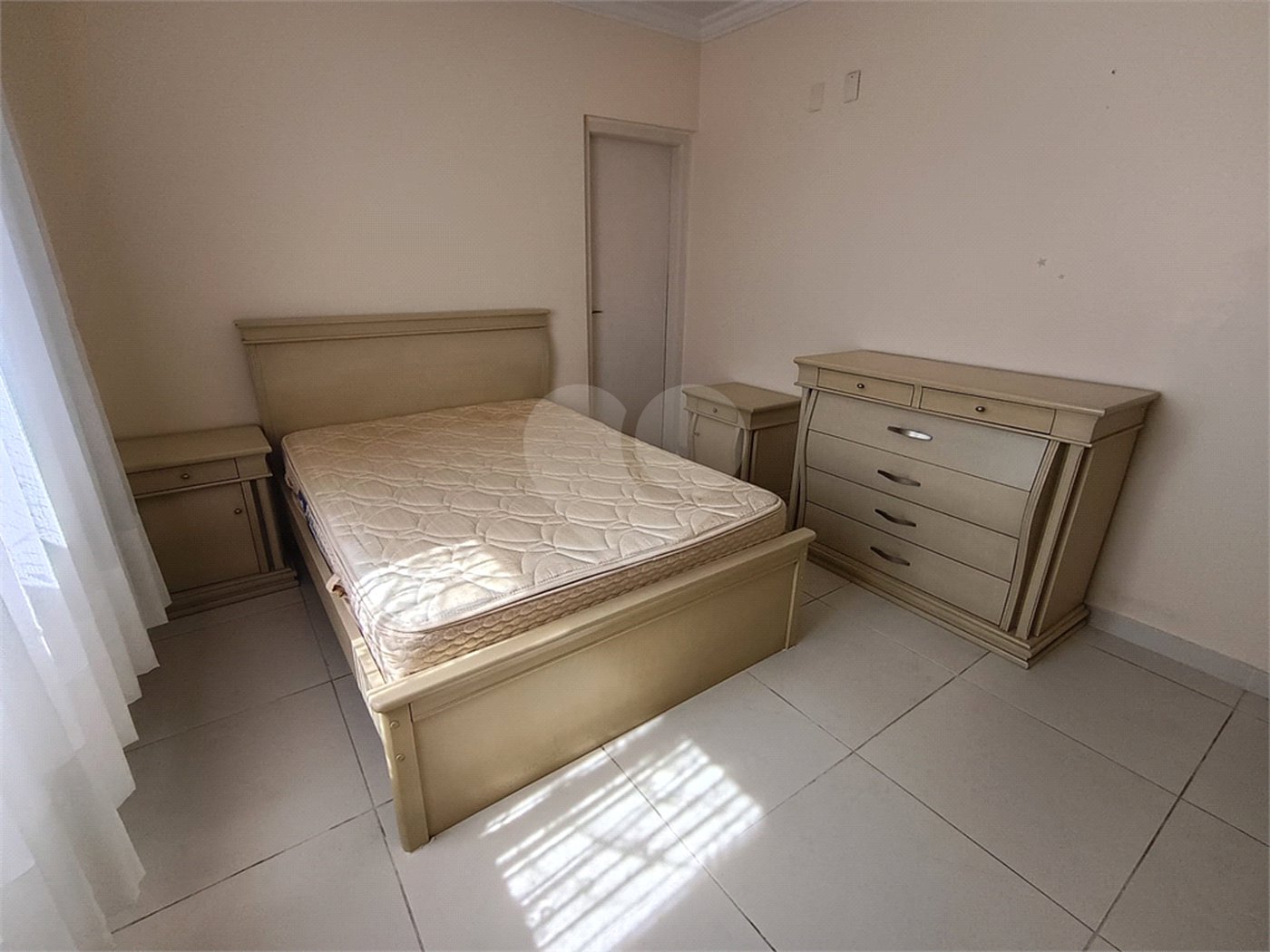 Casa à venda com 3 quartos, sendo 2 suítes,  em Chácara Jafet, Mogi das Cruzes, SP