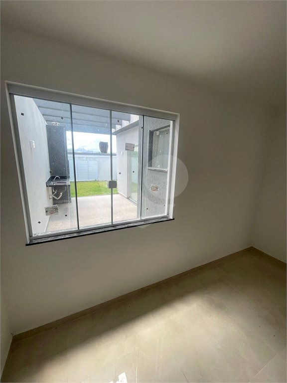 Casa em condomínio à venda com 3 quartos, sendo 1 suíte, em Guaratiba, Rio de Janeiro, RJ