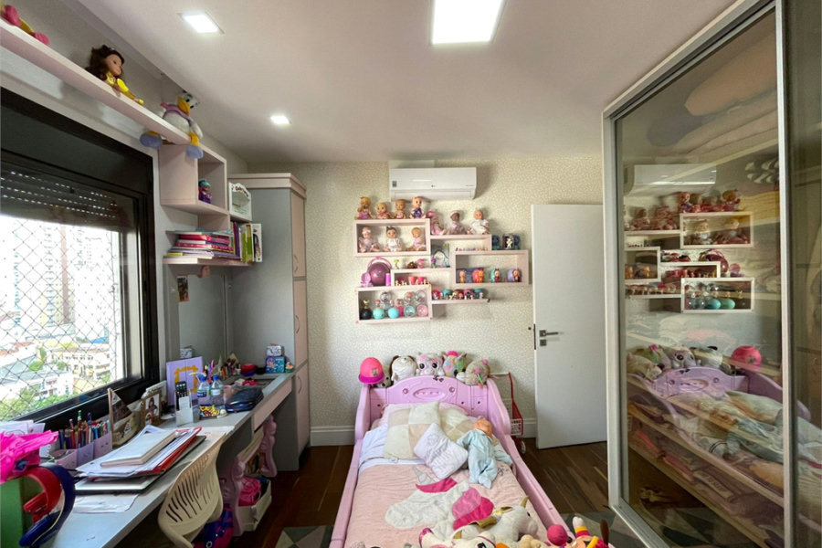 Apartamento à venda com 4 quartos, sendo 3 suítes,  em Santana, São Paulo, SP