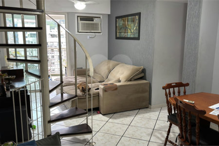 Cobertura à venda com 4 quartos, sendo 2 suítes,  em Tijuca, Rio de Janeiro, RJ
