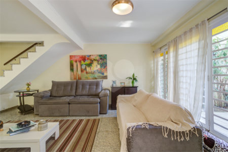 Casa de Vila à venda com 3 quartos, sendo 1 suíte, em Brooklin, São Paulo, SP