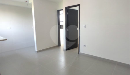 Casa à venda com 1 quarto em Parada Inglesa, São Paulo, SP