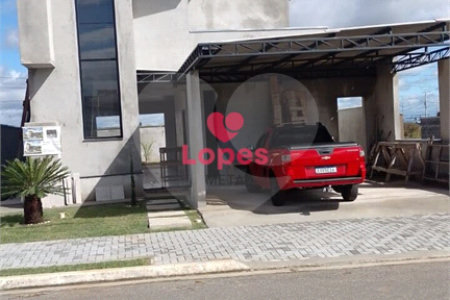 Casa à venda com 3 suítes no condomínio Reserva Aruanã, São José dos Campos - SP