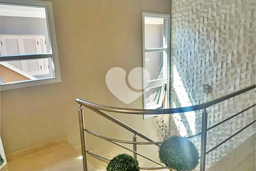 Casa à venda com 4 quartos, sendo 3 suítes,  no condomínio Itatinga 1, São Paulo - SP