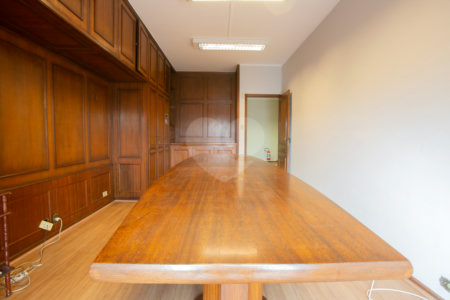 Casa à venda ou para alugar com 3 quartos, sendo 1 suíte,  em Mirandópolis, São Paulo, SP