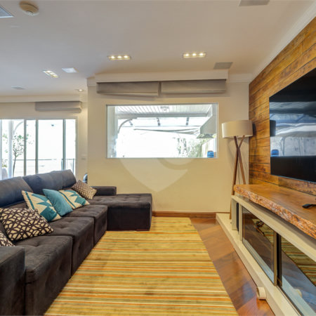 Casa à venda com 3 suítes no condomínio Villa Splendore, São Paulo - SP